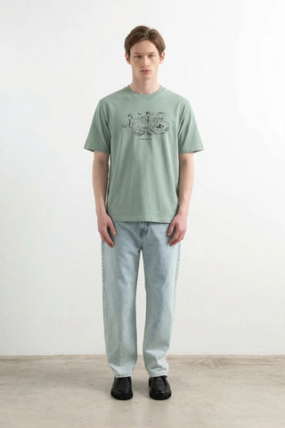 EDMMOND SCALEXTRIC T-SHIRT PLAIN SAGE GREEN