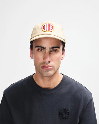 DEUS EX MACHINA PILL TRUCKER SAFARI