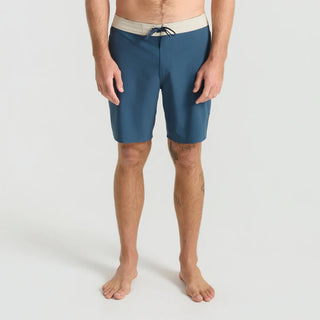 ROARK PASSAGE BOARDSHORT NAVY