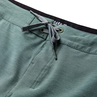 ROARK CHILLER SCALLOP BOARDSHORT SLATE GREEN