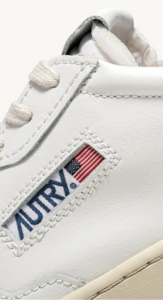 AUTRY MEDALIST LOW  WHITE  SPACE LEATHER/BEIGE SUEDE - AULWLS28