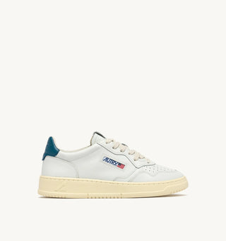 AUTRY MEDALIST LOW  WHITE MALLARD BLUE LEATHER - AULMLL29