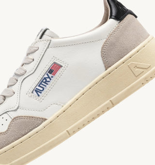 AUTRY MEDALIST LOW  WHITE  BLACK LEATHER/BEIGE SUEDE - AULWLS21