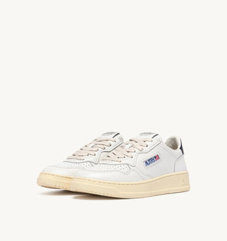 AUTRY MEDALIST LOW  WHITE SPACE LEATHER - AULMLL12