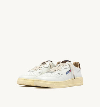 AUTRY MEDALIST LOW WHITE LEATHER CHOCOLATE CHIP SUEDE - AULMHJ03