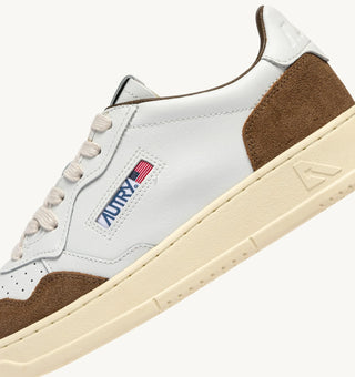 AUTRY MEDALIST LOW  WHITE LEATHER TOBACCO SUEDE - AULMFT17