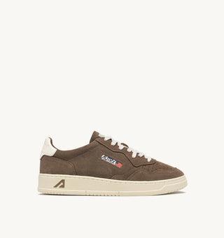 AUTRY MEDALIST LOW CIGAR WHITE SUEDE - AULMUH10