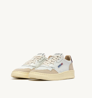 AUTRY MEDALIST LOW  WHITE LEATHER BRONZE GREEN SUEDE - AULMLS18