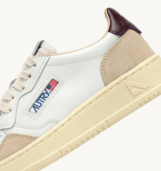 AUTRY MEDALIST LOW  WHITE LEATHER BRONZE GREEN SUEDE - AULMLS18